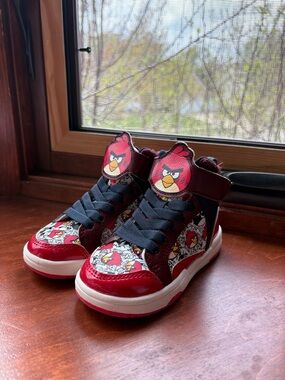 RARE H&M Angry Birds Slip-on Velcro Toddler Sneakers